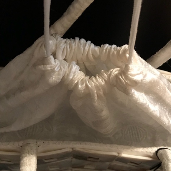 Large Mother of pearl handbag - Picture 3 of 8